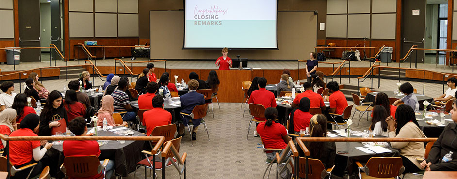 Dean's Freshmen Excellence Award Luncheon